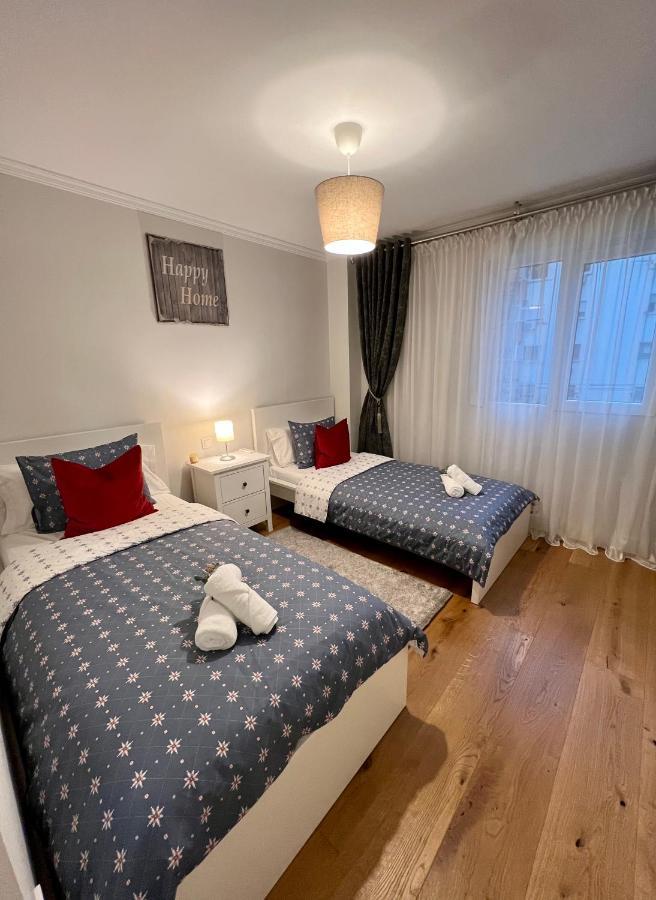 Apartamentos Prestige Suites Malaga III ภายนอก รูปภาพ