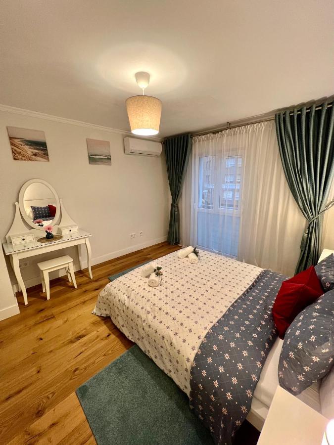 Apartamentos Prestige Suites Malaga III ภายนอก รูปภาพ