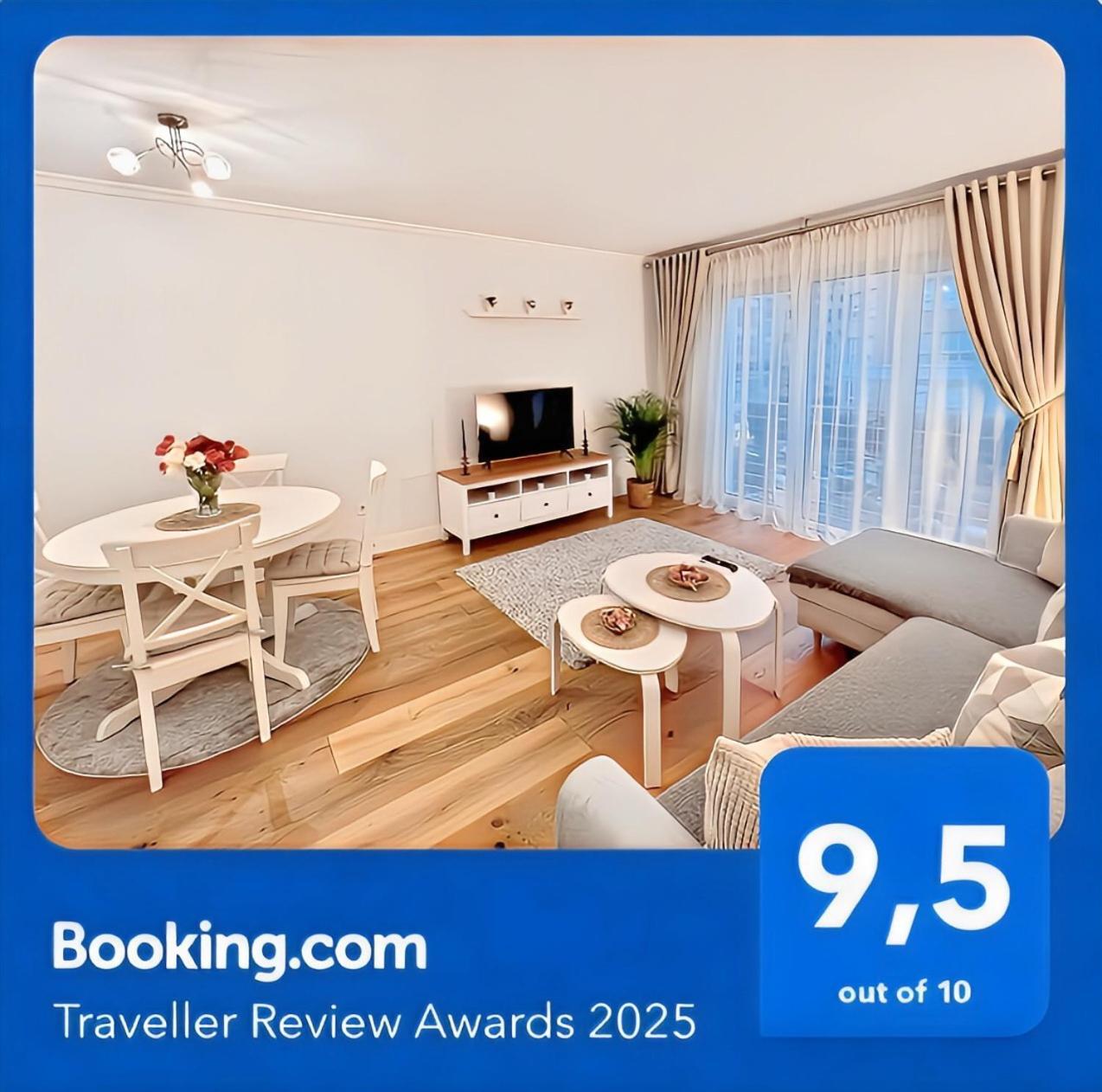 Apartamentos Prestige Suites Malaga III ภายนอก รูปภาพ